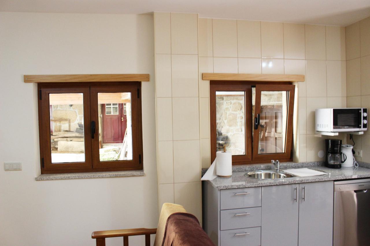 Casa Joao Vilar By Geres Casas Campo do Geres Zimmer foto